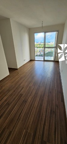 Apartamento à venda com 3 quartos, 75m² - Foto 3