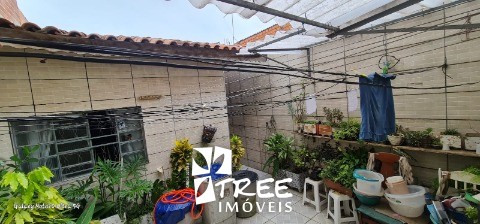 Casa à venda com 2 quartos, 97m² - Foto 12