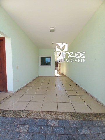 Casa para alugar com 3 quartos, 160m² - Foto 3