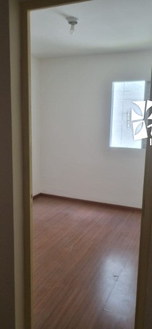 Apartamento à venda com 2 quartos, 47m² - Foto 11