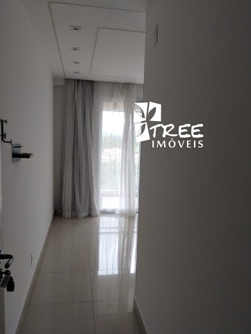 Apartamento à venda com 2 quartos, 71m² - Foto 2