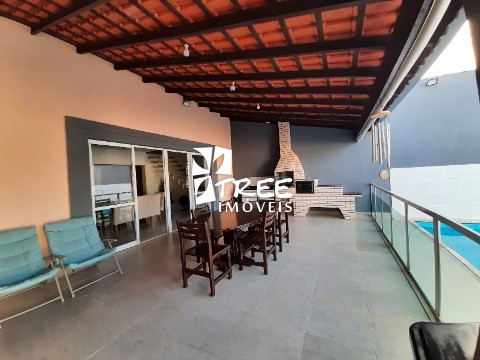 Casa à venda com 5 quartos, 320m² - Foto 10