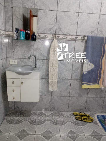 Casa à venda com 3 quartos, 90m² - Foto 18