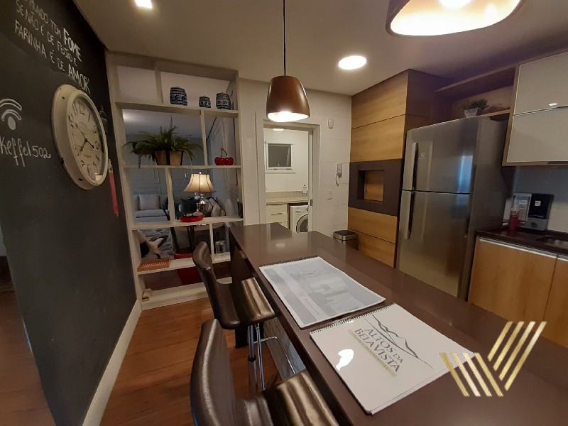 Apartamento à venda com 4 quartos, 252m² - Foto 5