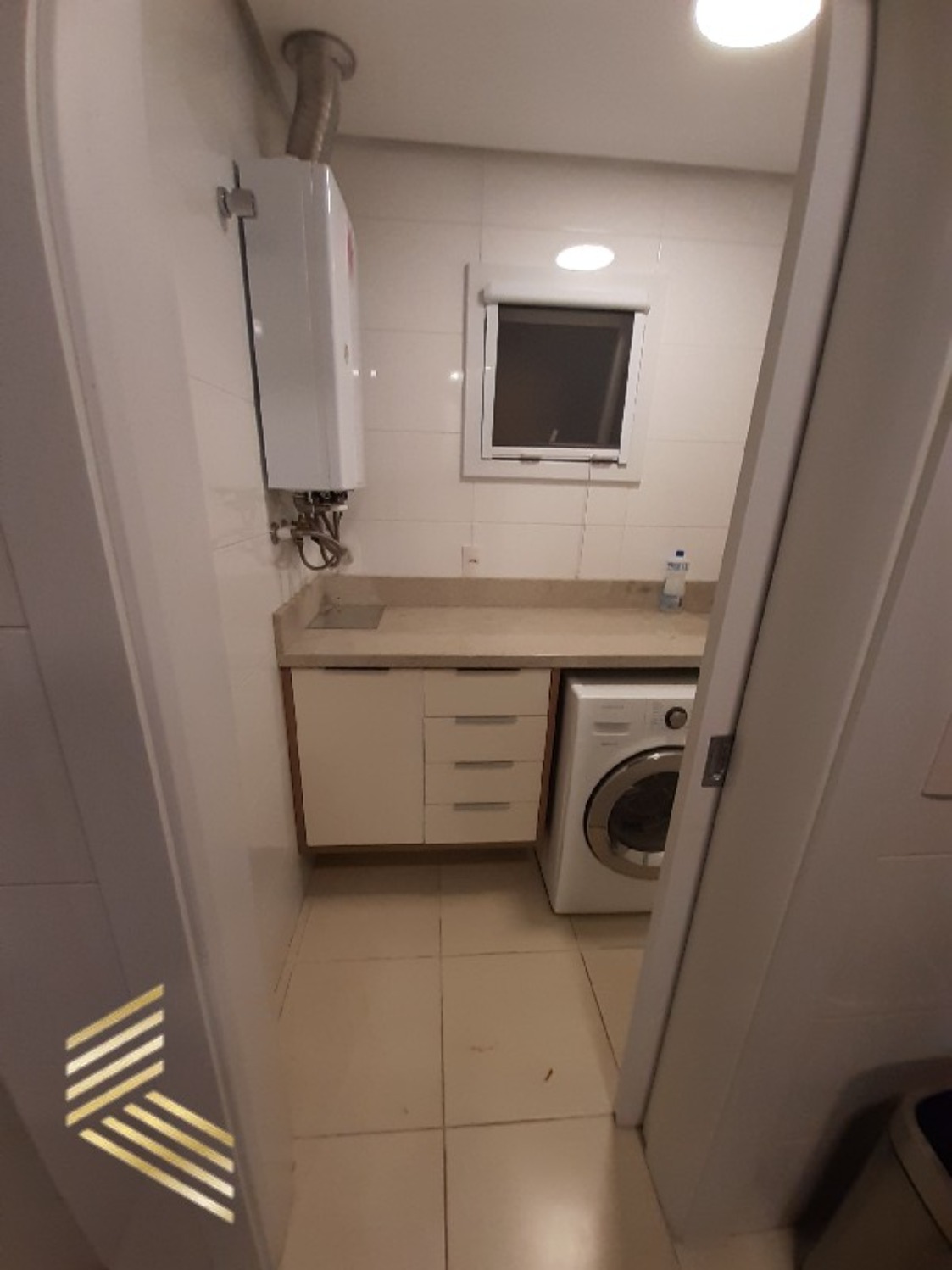 Apartamento à venda com 4 quartos, 252m² - Foto 9