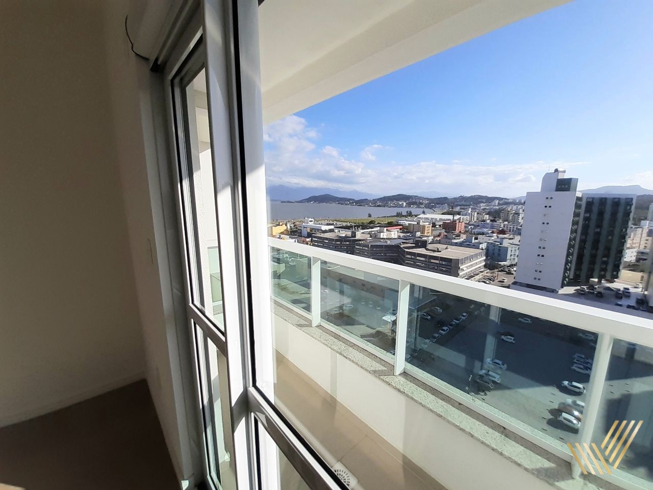 Apartamento à venda com 3 quartos, 156m² - Foto 25