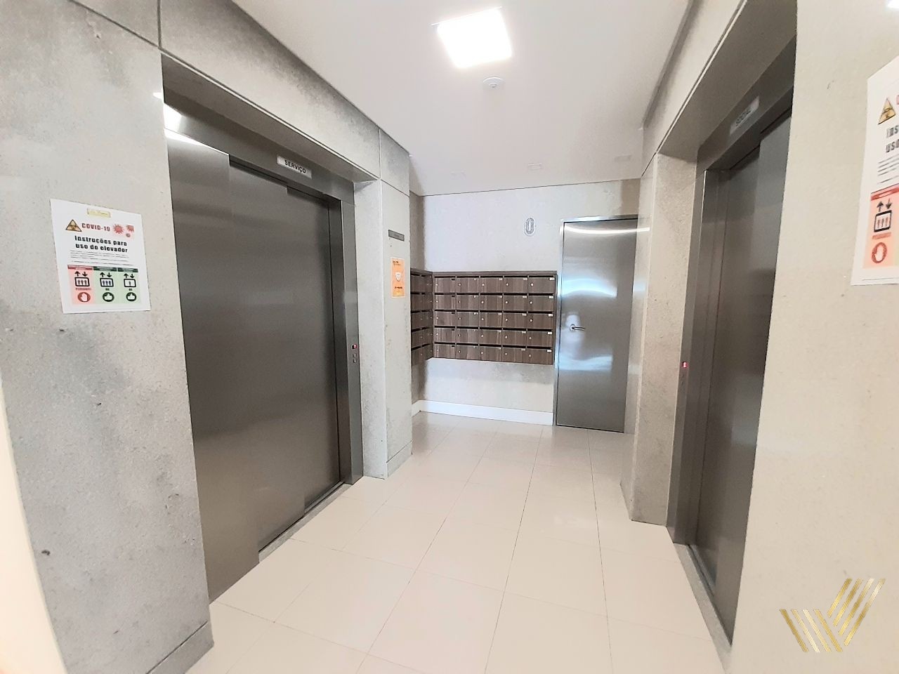 Apartamento à venda com 3 quartos, 156m² - Foto 7