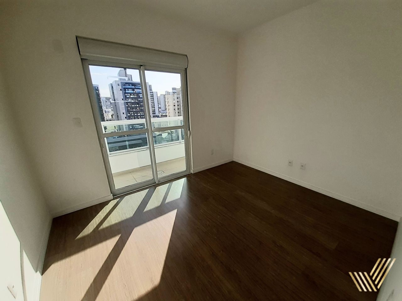 Apartamento à venda com 3 quartos, 106m² - Foto 19