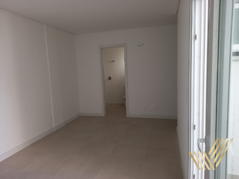 Cobertura à venda com 3 quartos, 249m² - Foto 25