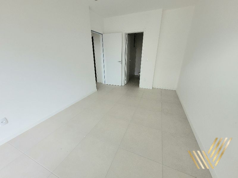 Apartamento à venda com 3 quartos, 81m² - Foto 23