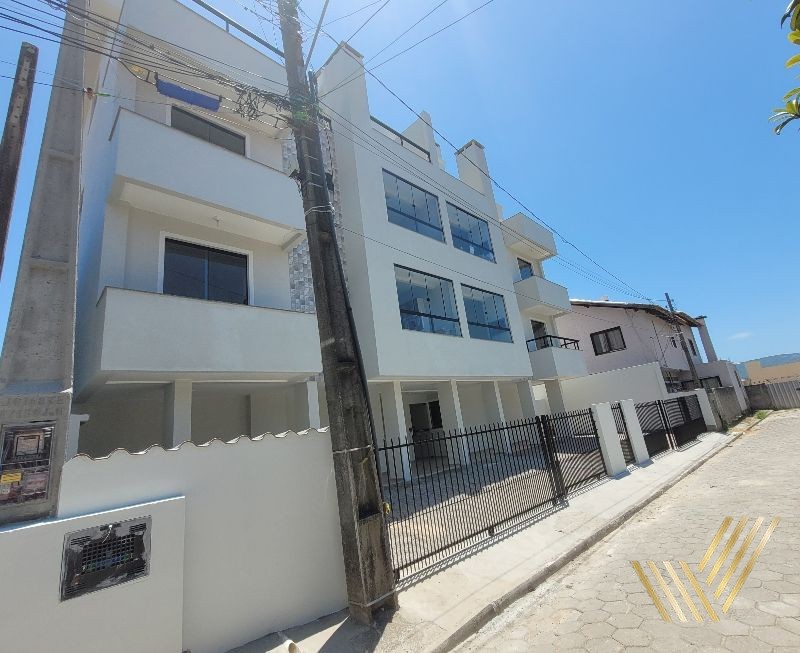 Apartamento à venda com 2 quartos, 72m² - Foto 1