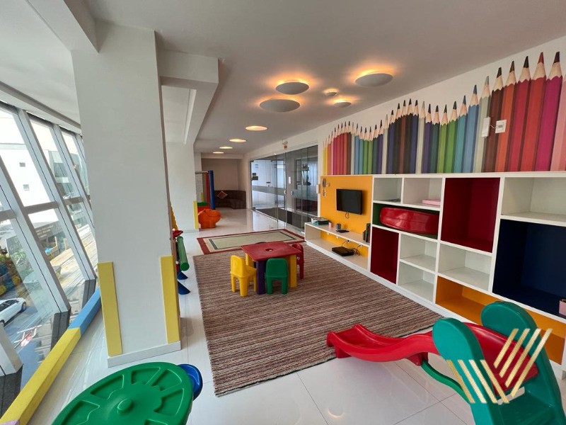 Apartamento, 4 quartos, 241 m² - Foto 12