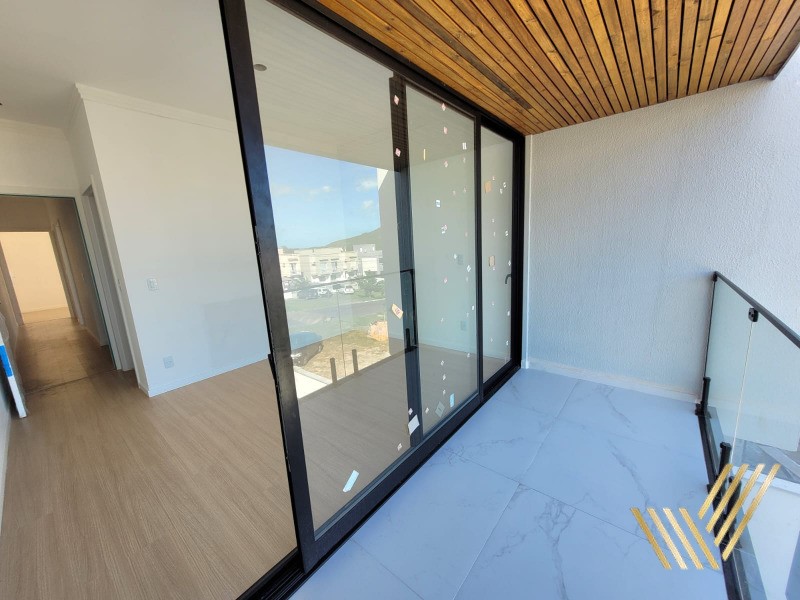 Casa à venda com 2 quartos, 104m² - Foto 7