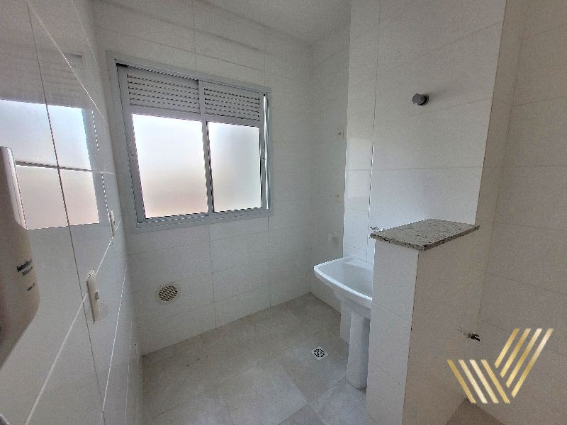 Apartamento à venda com 2 quartos, 67m² - Foto 18