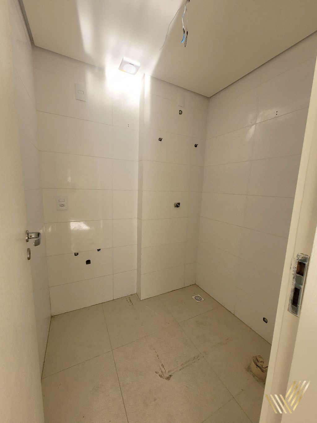 Apartamento à venda com 2 quartos, 63m² - Foto 15