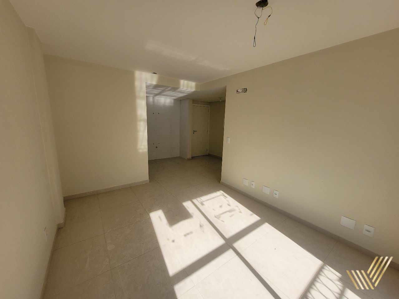 Apartamento à venda com 2 quartos, 63m² - Foto 12