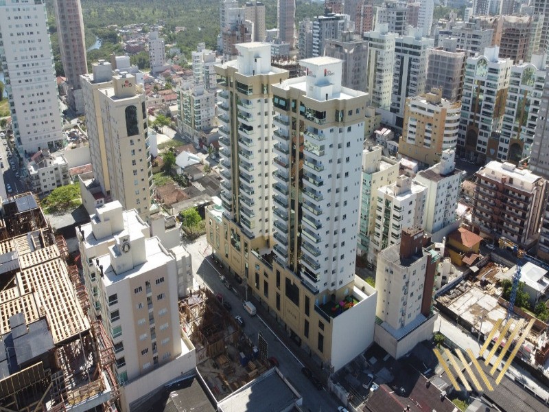 Apartamento, 4 quartos, 276 m² - Foto 1
