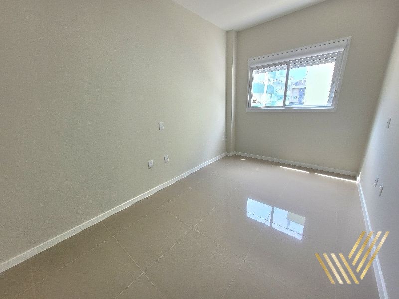 Apartamento à venda com 2 quartos, 77m² - Foto 20