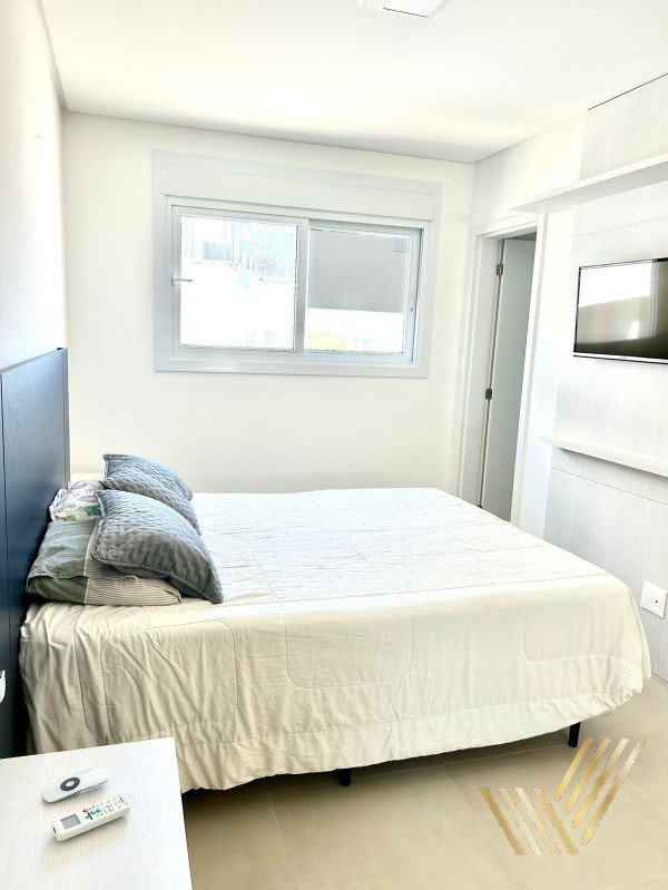 Apartamento à venda com 3 quartos, 107m² - Foto 31