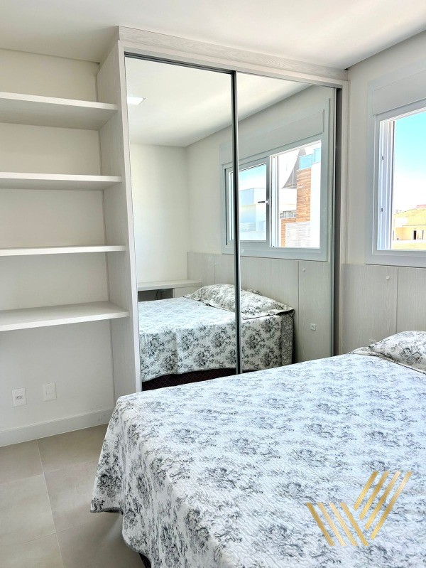 Apartamento à venda com 3 quartos, 107m² - Foto 17