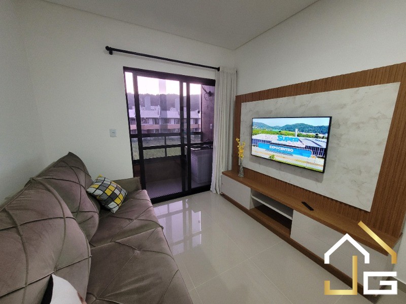 Apartamento à venda com 2 quartos, 69m² - Foto 3