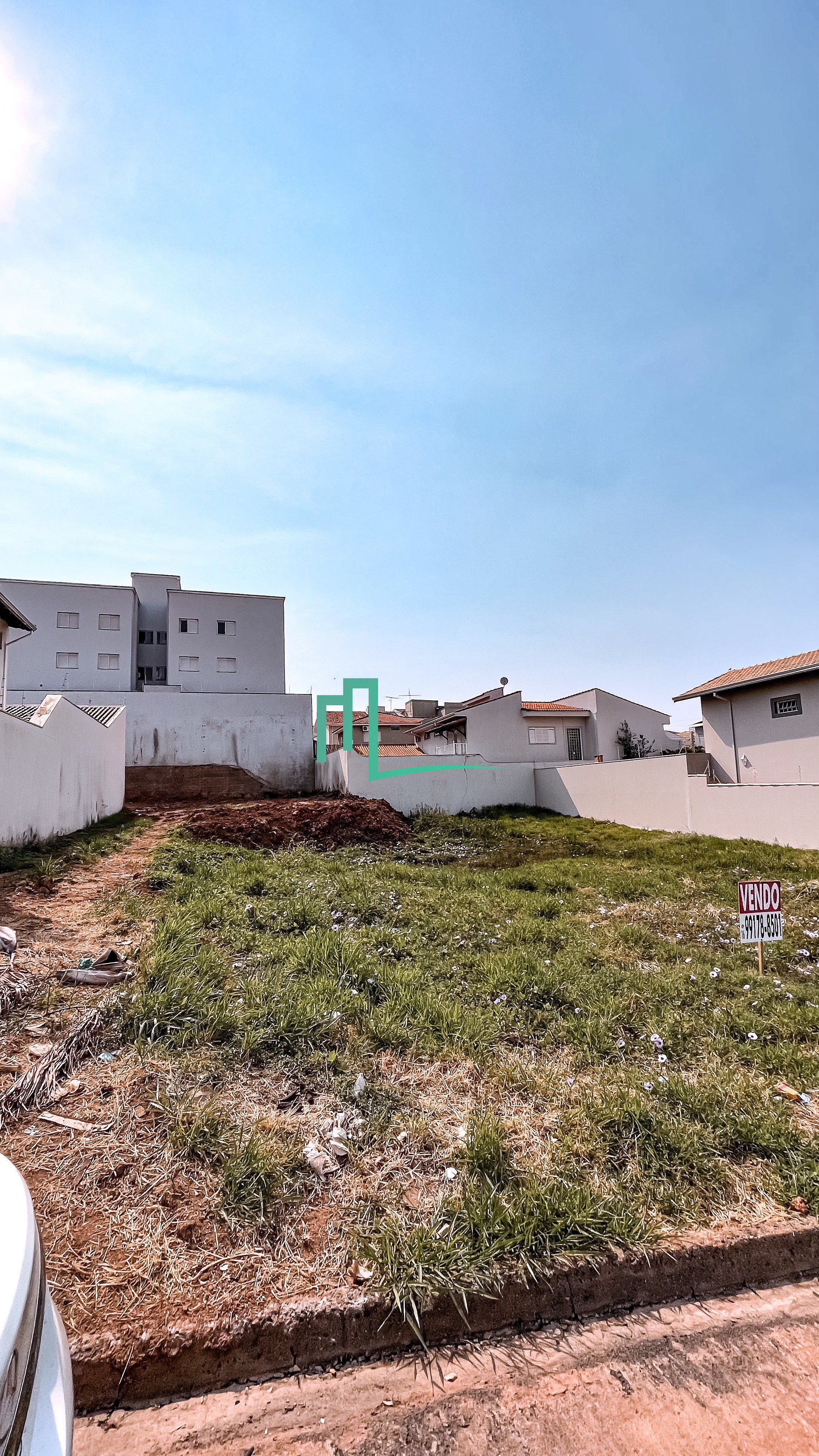 LOTES À VENDA NO BAIRRO SÃO JOSÉ   750 METROS TOTAL, SENDO 25 METROS DE FRENTE X 30 METROS DE FUNDO.  VALOR: R$ 850.000,