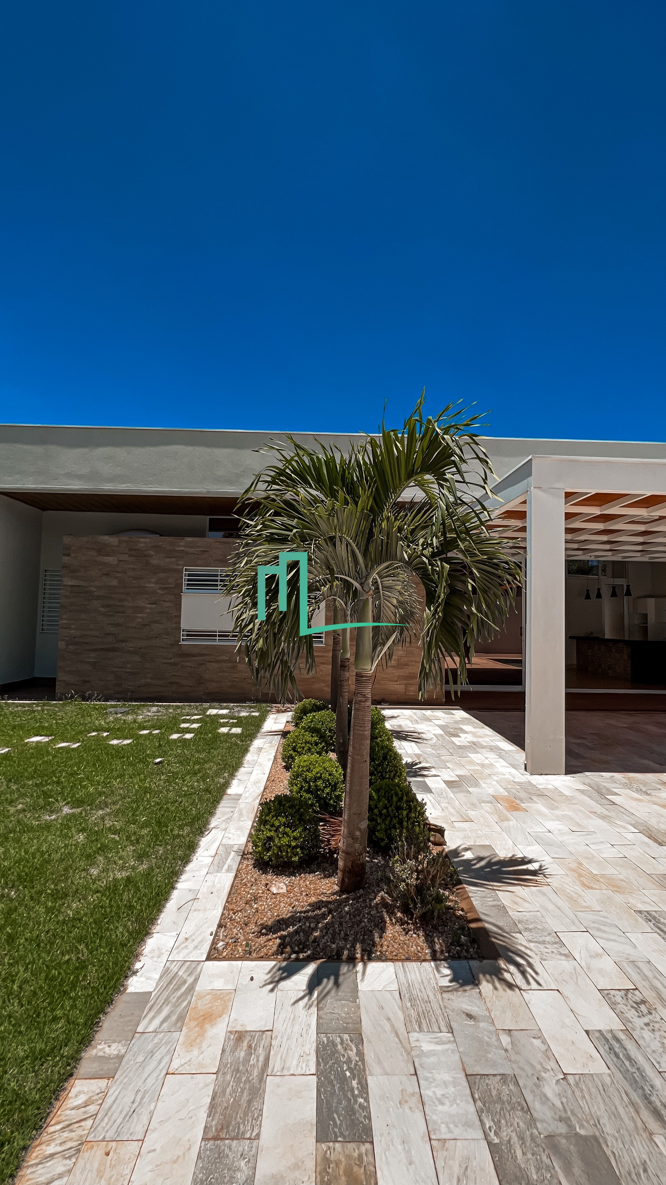 CHACARA DE ALTO PADRÃO À VENDA EM CONDOMINIO FECHADO EM FRANCA/SP   - Ultilizado Marmores Marfil e calacatra, são mais d