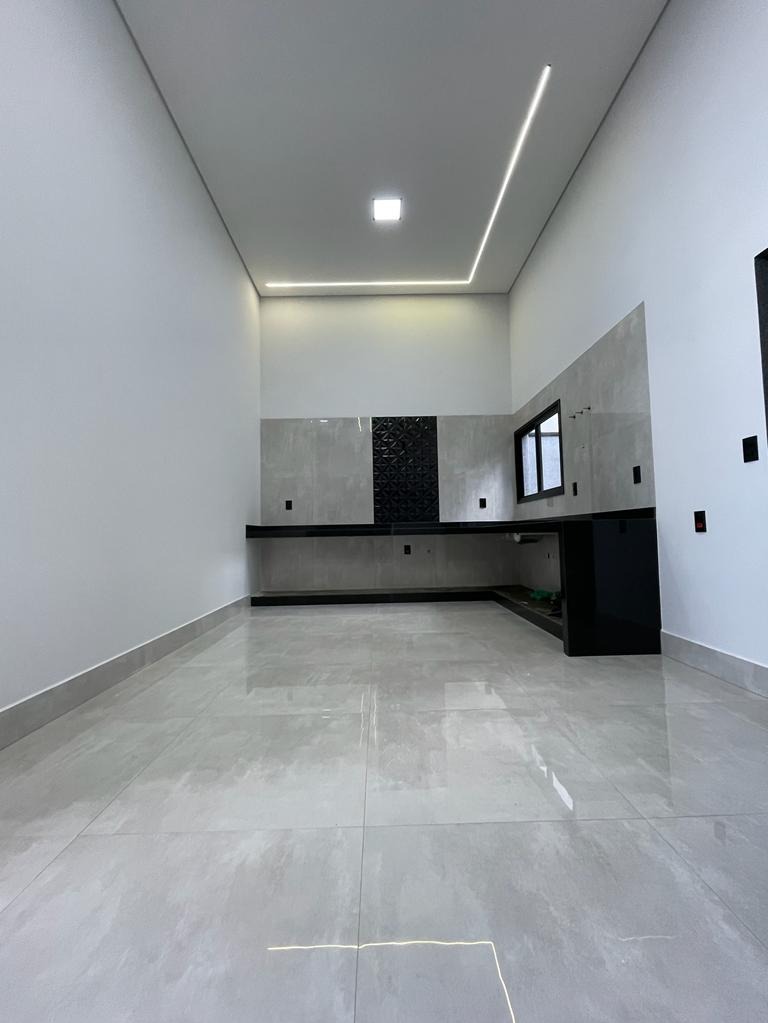 VENDE-SE CASA NO PRIMO MENEGHETI II Lindissima casa nova no primo menegheti II com - 03 dormitórios sendo 01 suíte -