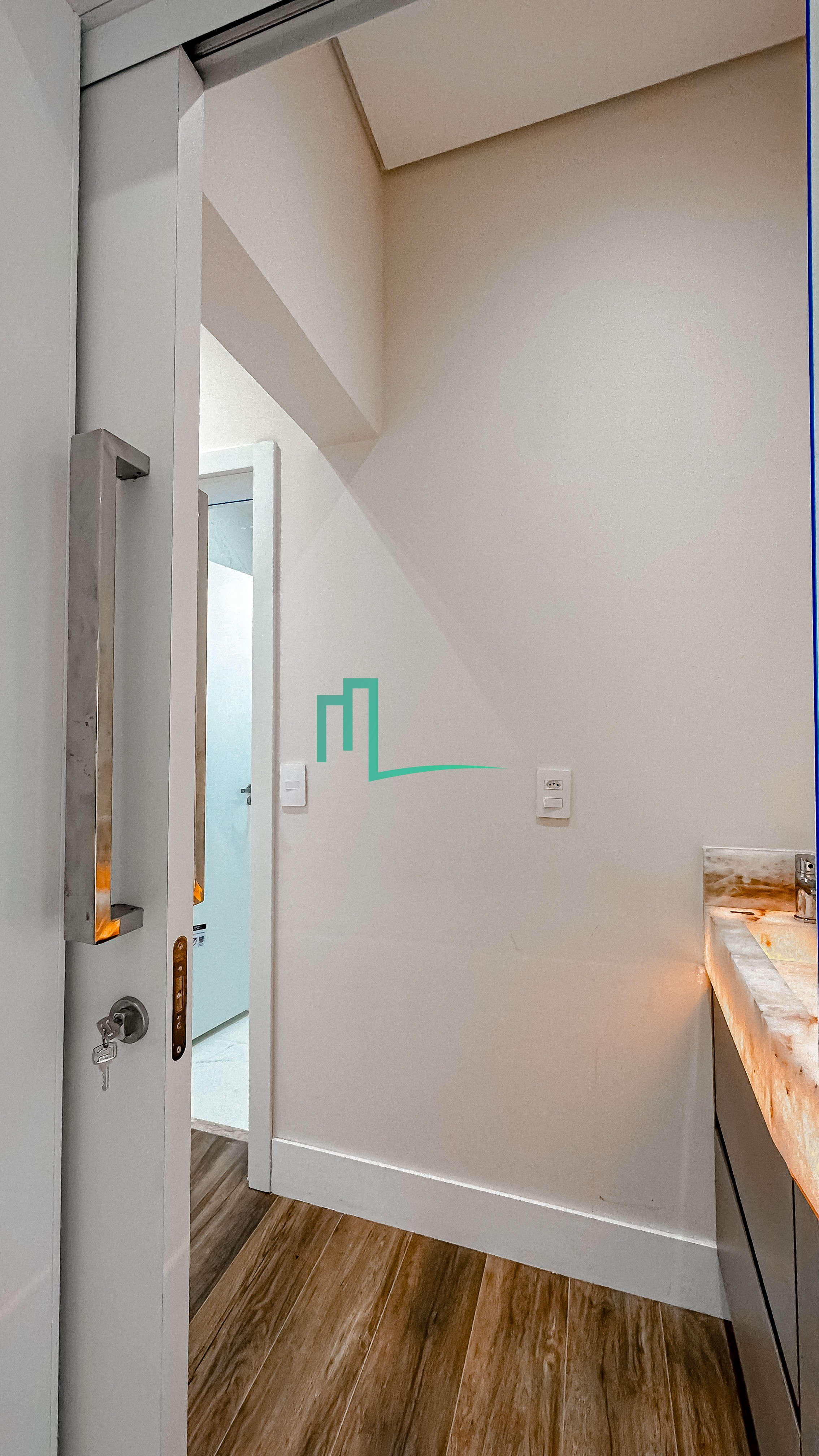 SOBRADO NOVO DISPONIVEL Á VENDA NO CONDOMINIO VILLAGE SANTA GEORGINA - 264 metros de construção em um lote de 336 metros — foto 5