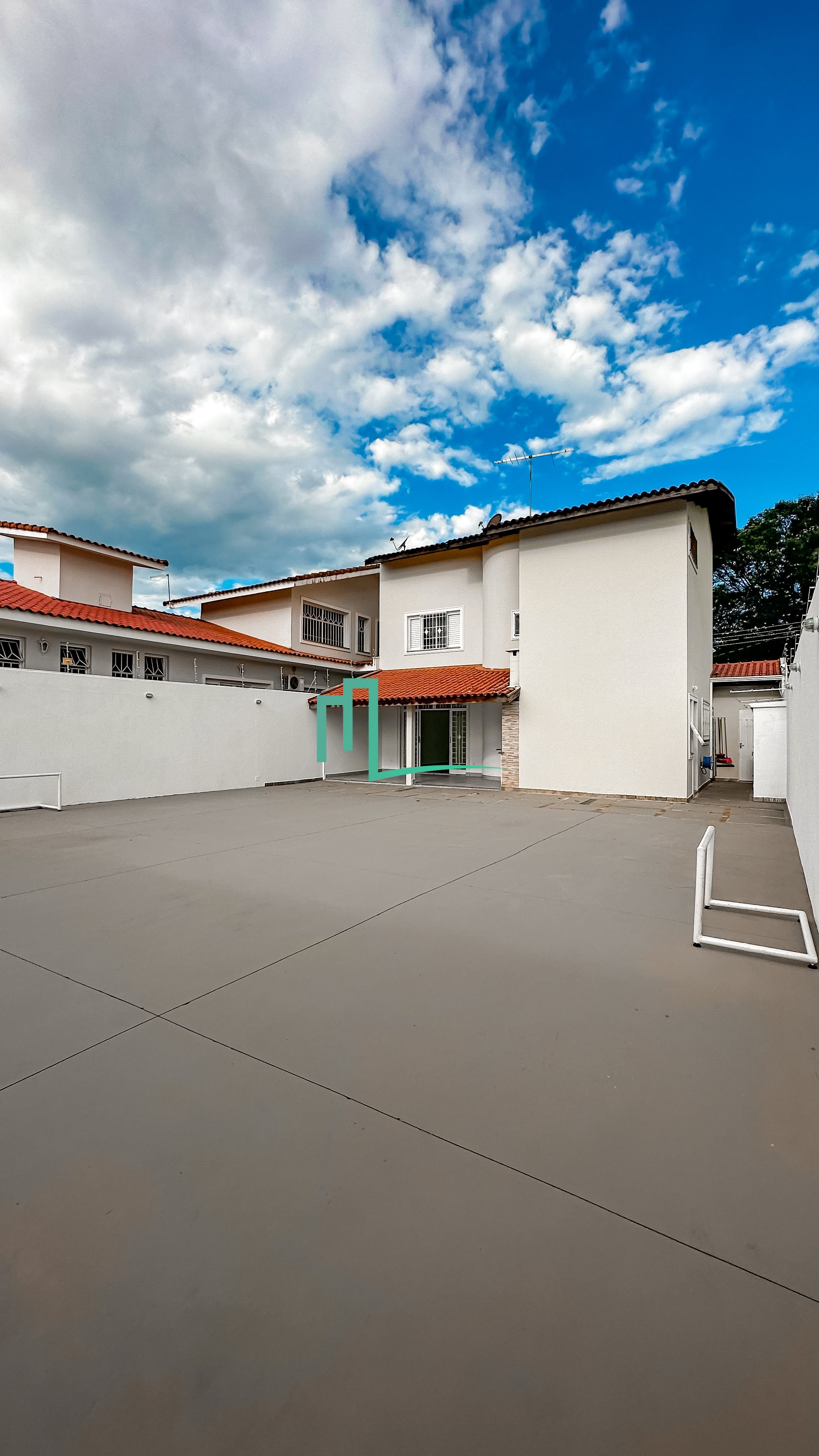 Linda residência á venda no Village São Vicente - Area nobre da cidade  - 360 metros de terreno  - 190 metros de constru — foto 4