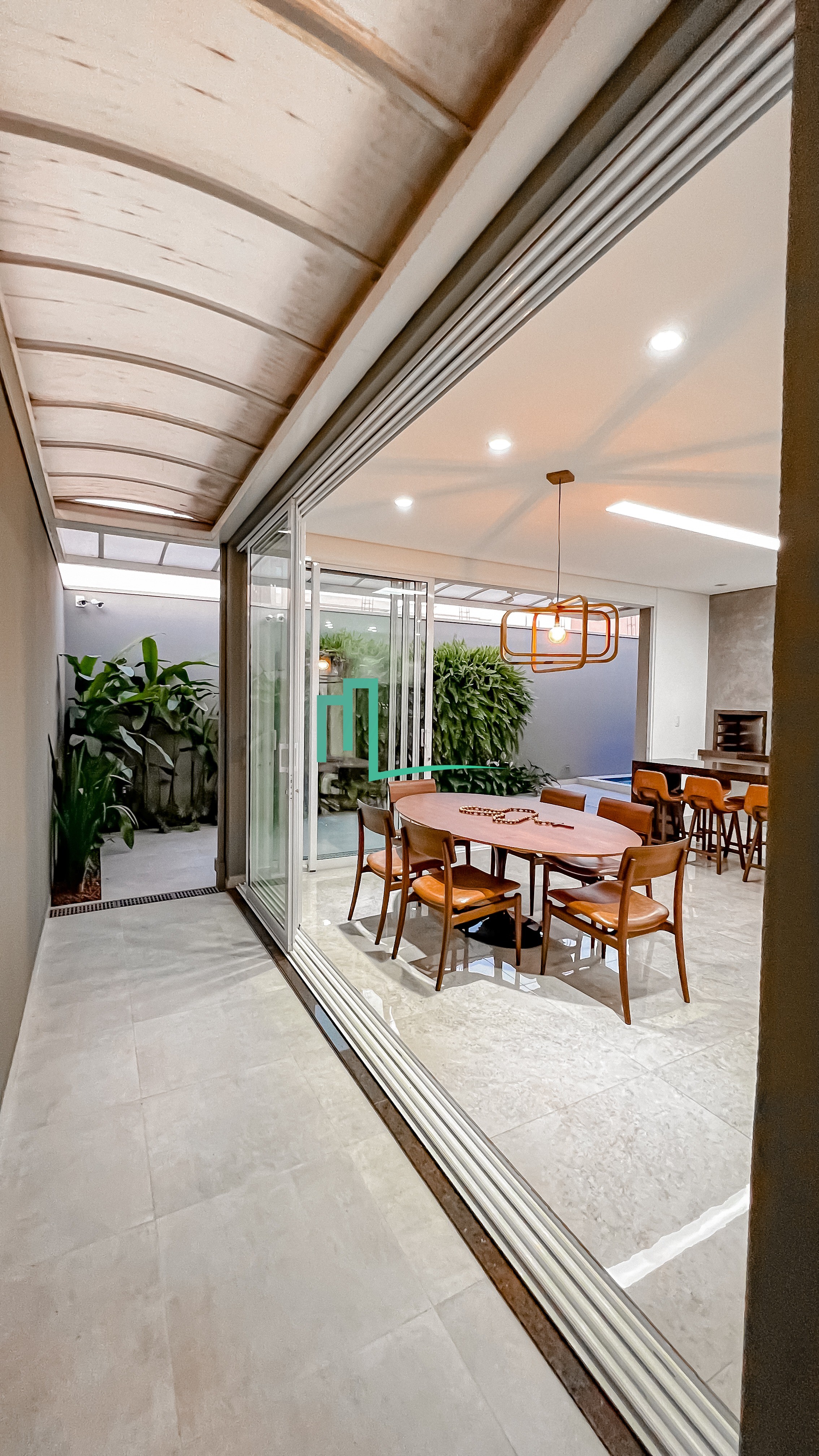 Linda residência térrea á venda no Condomínio Villa São Vicente. - 392 metros de terreno - 238 metros de área construí — foto 5