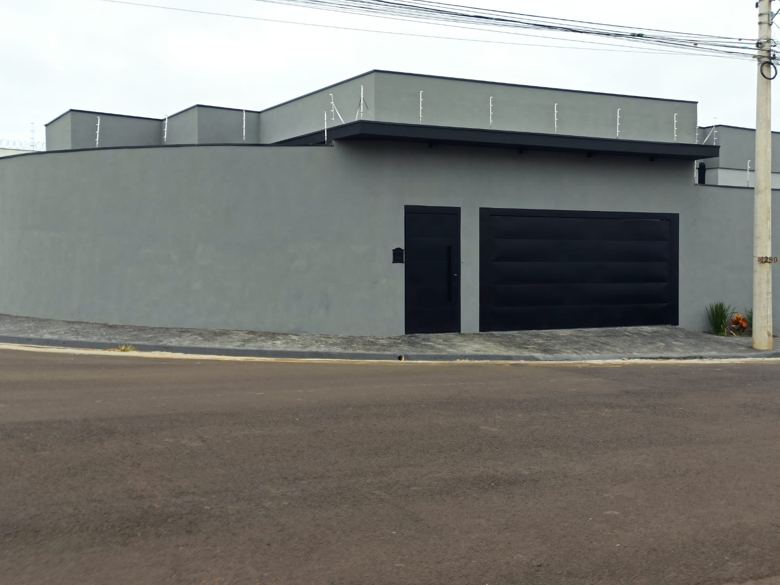 Uma Oportunidade Única! ESPLANADA PRIMO MENEGHETTI II Franca-SP 3 dormitórios (1 suíte com closet) Sala de TV, sala de