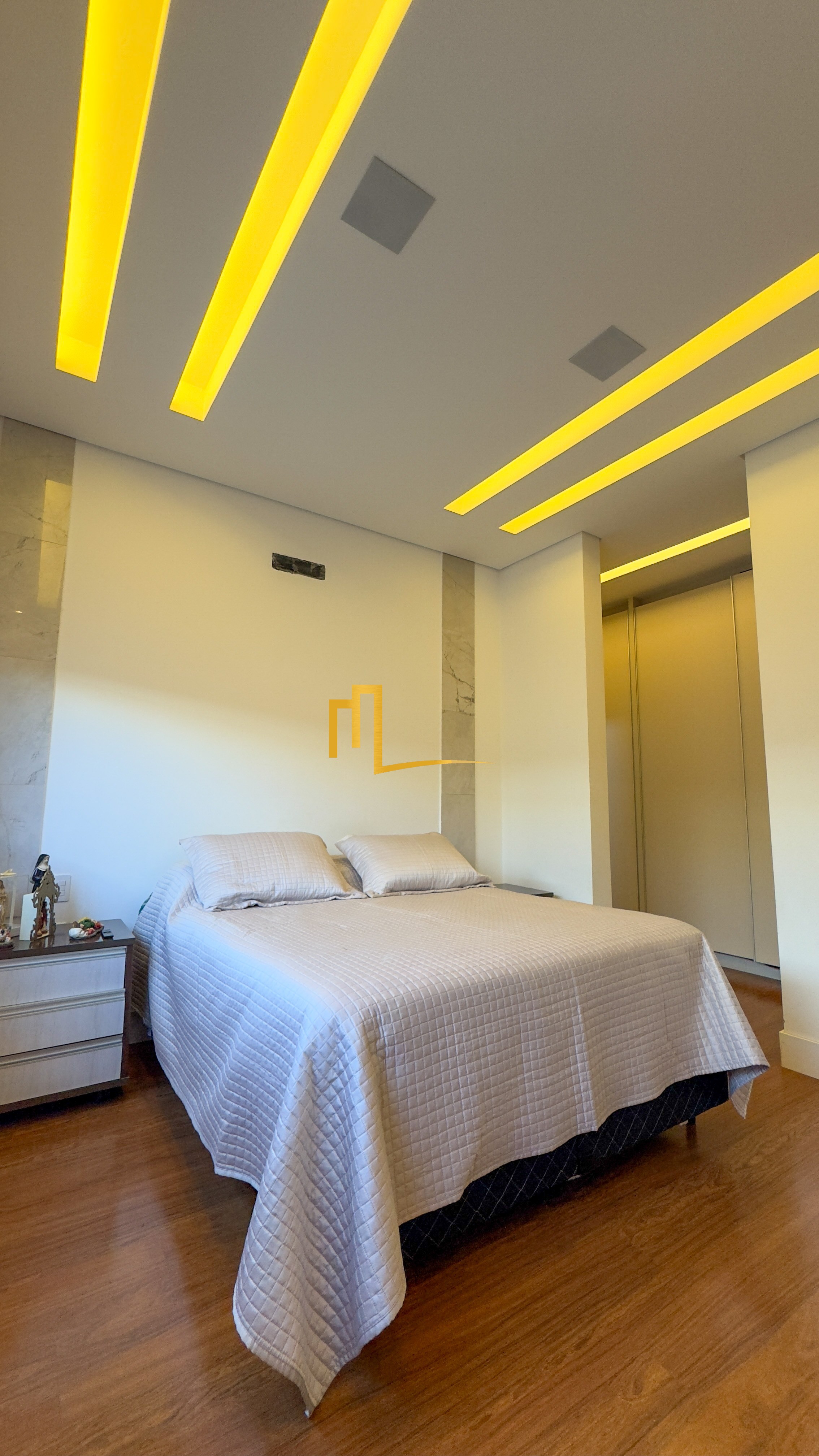 RESIDENCIA DE ALTO PADRÃO DISPONÍVEL PARA VENDA NO CONDOMINIO VILLA PIEMONTE FRANCA/SP    - 215m de construção em um lot — foto 5