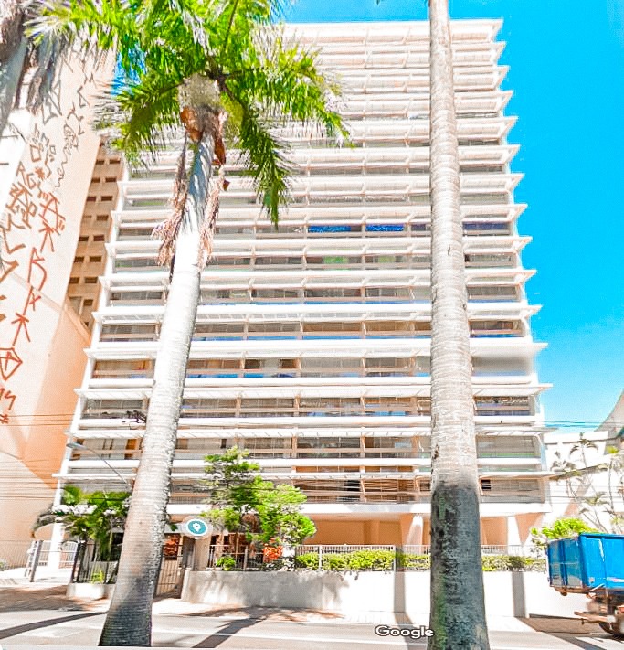 APARTAMENTO À VENDA NO CENTRO DE CAMPINAS/SP   - Ótima localização, divide parte nobre do centro com o bairro nobre Camb