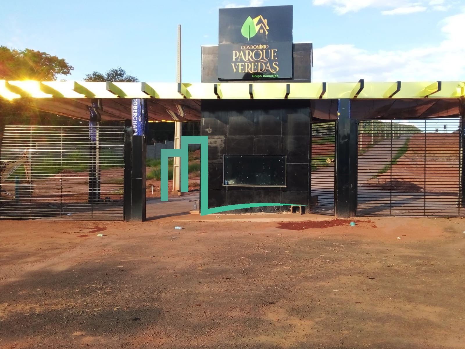 A oportunidade que você estava esperando chegou! São dois lotes disponíveis, cada um com 558m², podendo ser adquiridos s