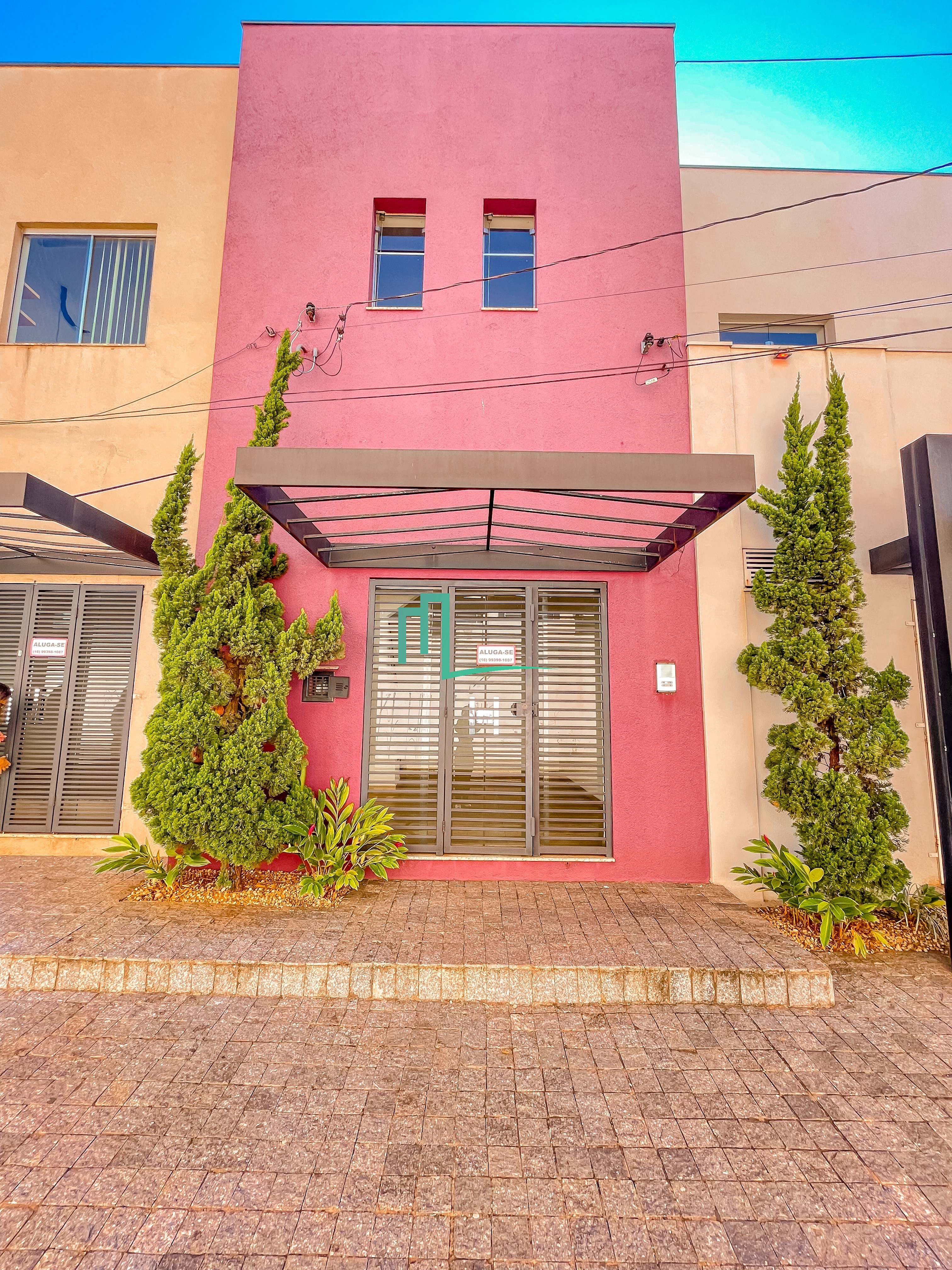 EXCELENTE PRÉDIO COMERCIAL COM 05 SALAS DISPONÍVEL PARA ALUGUEL NO CENTRO EM FRANCA/SP