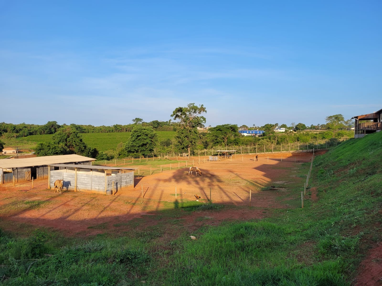 TERRENO À VENDA NO ESTANCIA SÃO JOSÉ EM FRANCA/SP - 370m² - Localização: Estância São José - Condomínio Fechado - Port