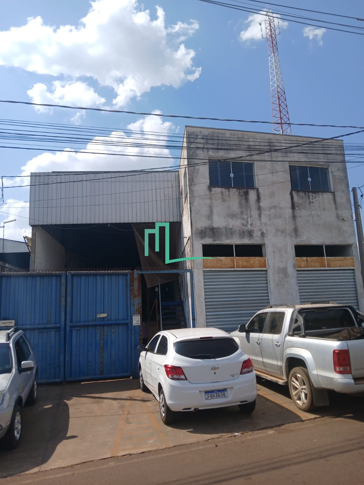 GALPÃO COMERCIAL DISPONÍVEL À VENDA NO BAIRRO BANDEIRANTES EM PATROCÍNIO PAULISTA    - Terreno 394 metros  - Galpão 120 