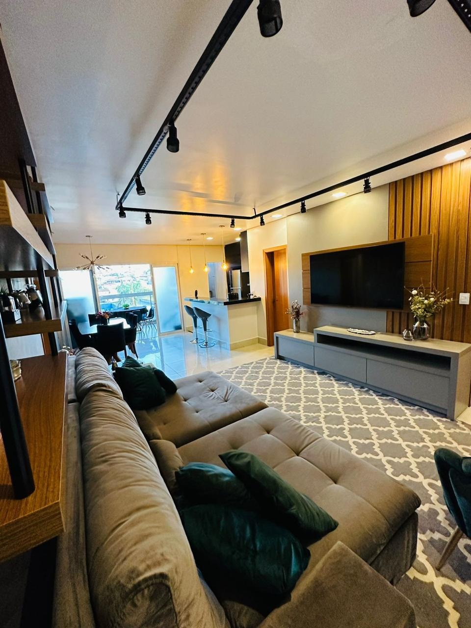 EXCELENTE APARTAMENTO PORTEIRA FECHADA EM ÁREA NOBRE DE FRANCA/SP   - Edifício Infinity  - Excelente localização no bair