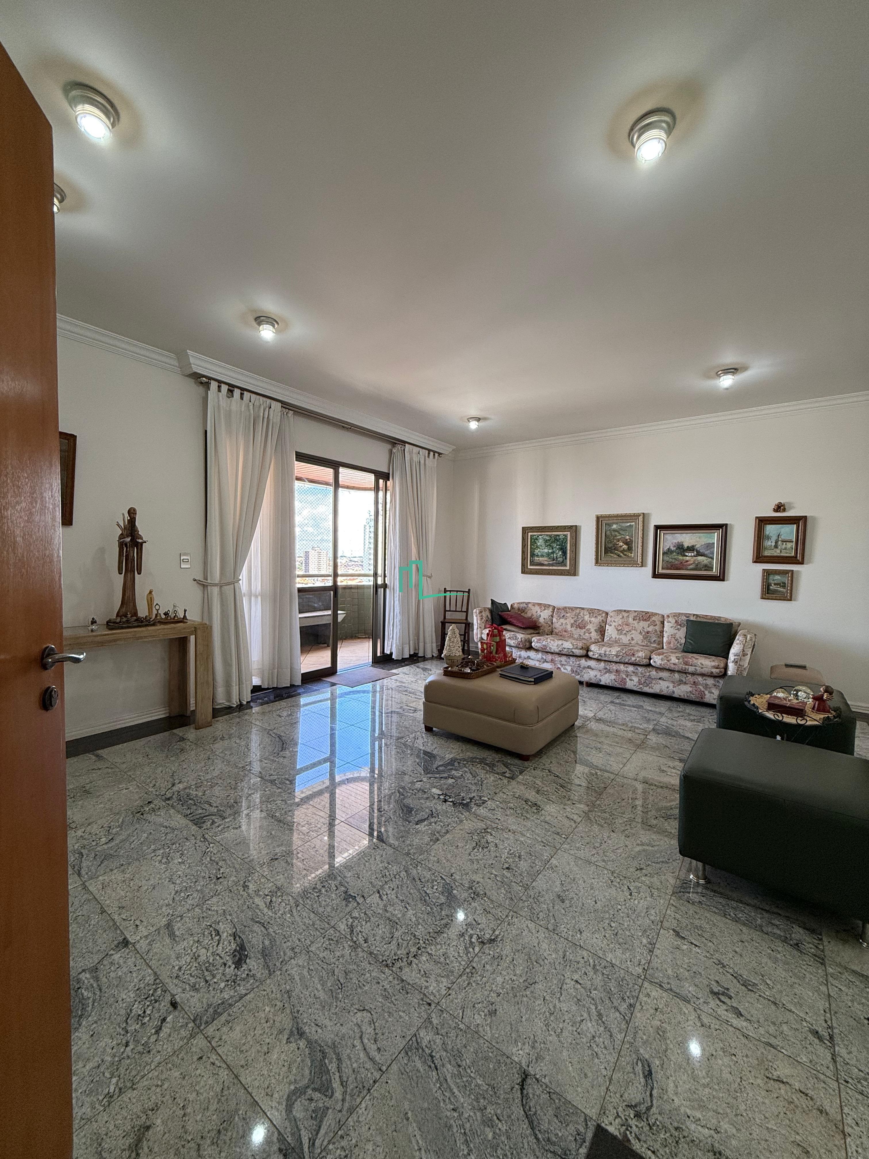 EXCELENTE APARTAMENTO À VENDA EM ANDAR ALTO NO EDIFICIO IBIZA NO CENTRO DE FRANCA/SP - 353 metros de construção - 04 do