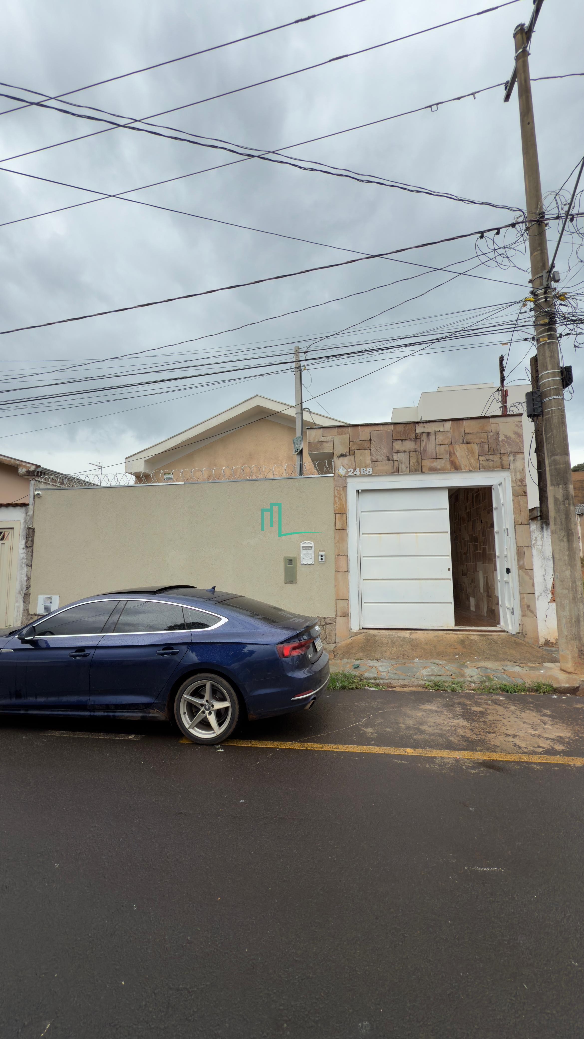 CASA NO BAIRRO SÃO JOSÉ PRÓXIMO Á UNIFACEF E FDF DISPONÍVEL PARÀ VENDA   - 250 metros de terreno - Ótima localização - P