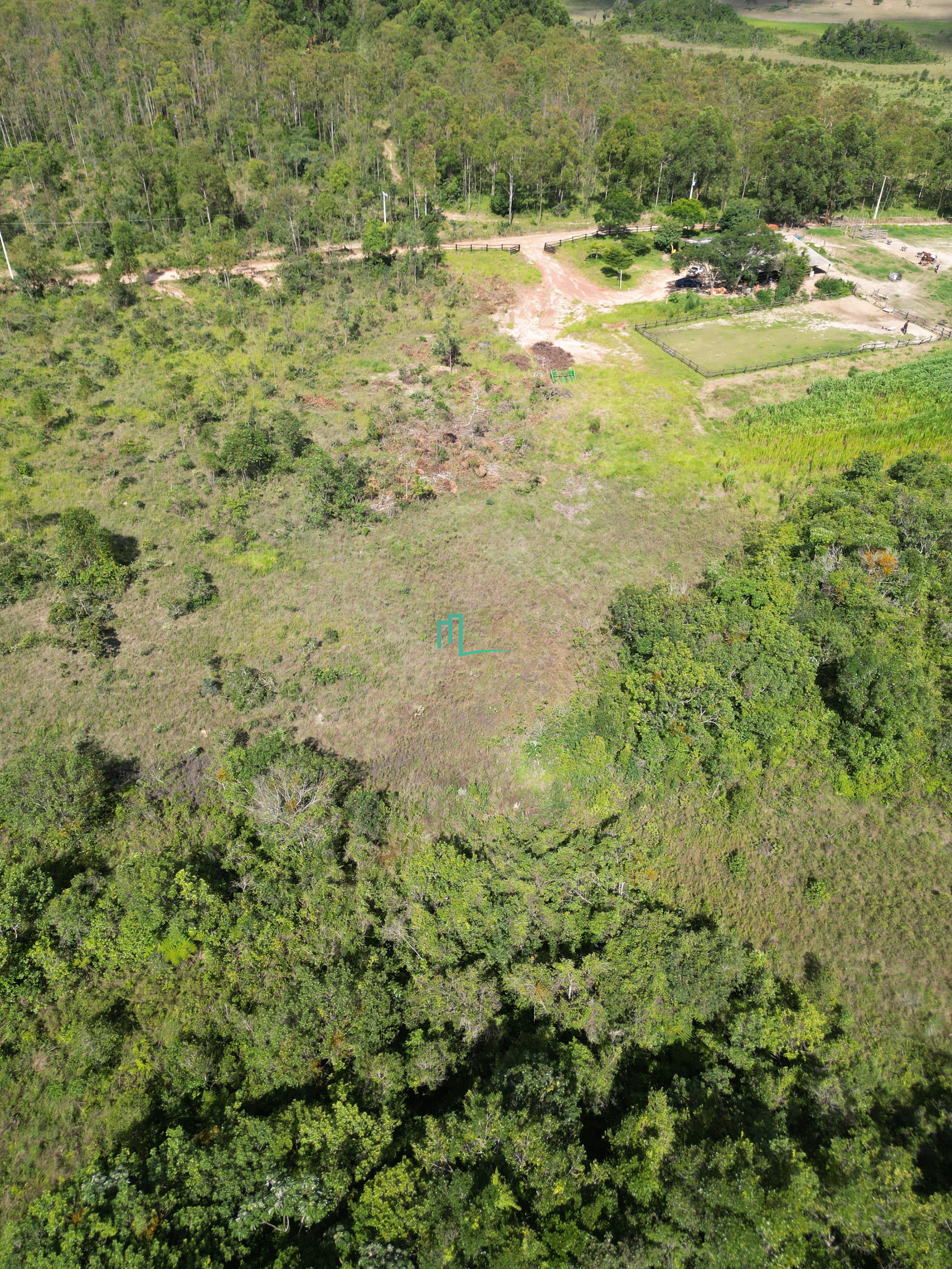 PROPRIEDADE RURAL COM EXCELENTE LOCALIZAÇÃO Á VENDA EM IBIRACI, KM 02 DA RODOVIA JOÃO TRAFICANTE APENAS 150 METROS DA RO — foto 5
