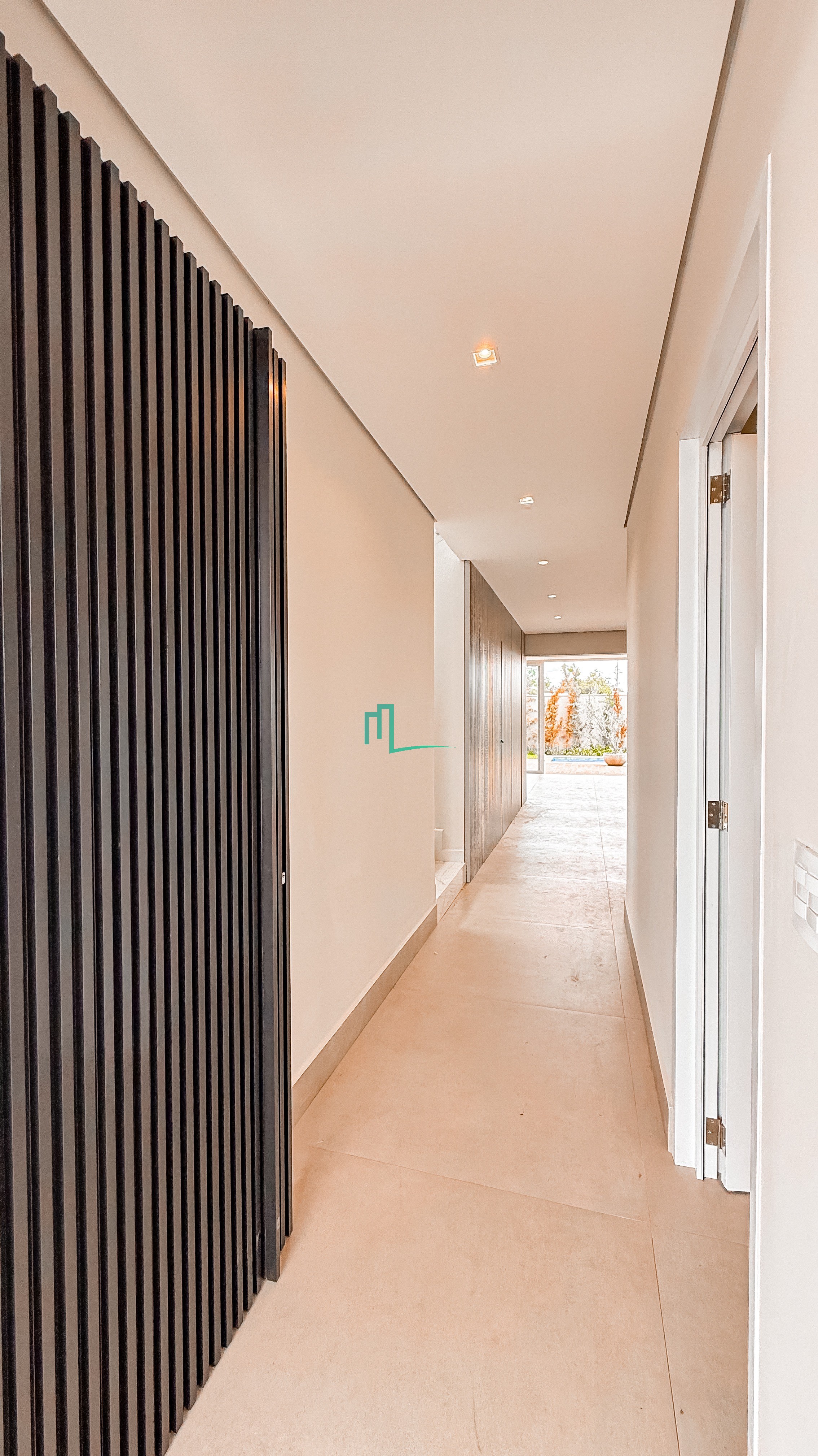 CASA DE ALTO PADRÃO COM PROJETO IMPECAVEL Á VENDA EM CONDOMINIO FECHADO EM FRANCA/SP - 351m terreno e 270m de construçã — foto 3