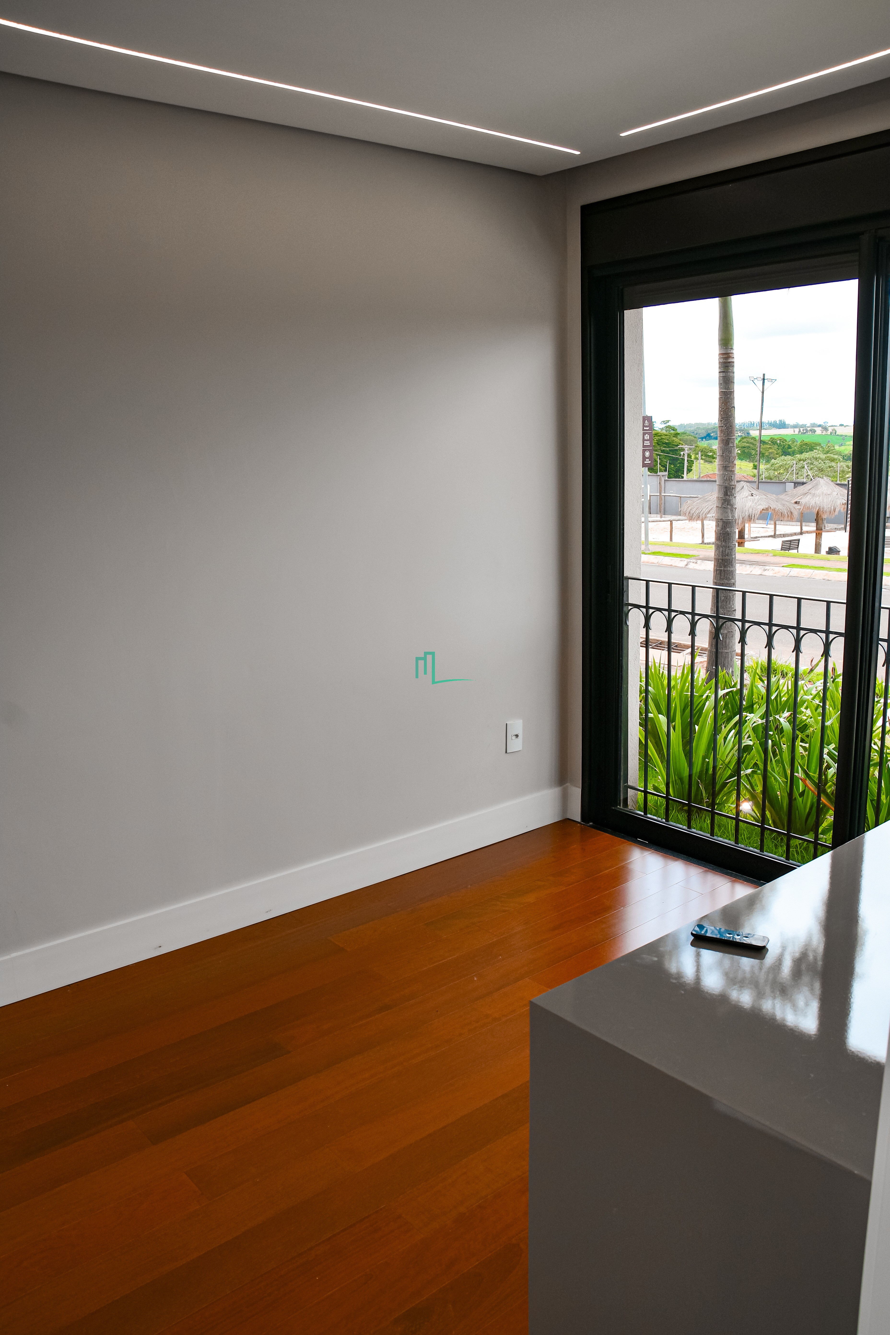 LINDO SOBRADO NOVO DISPONIVEL Á VENDA NO CONDOMINIO VILLA PIEMONTE EM FRANCA COM PROJETO DIFERENCIADO  - ESCRITÓRIO TODO — foto 5