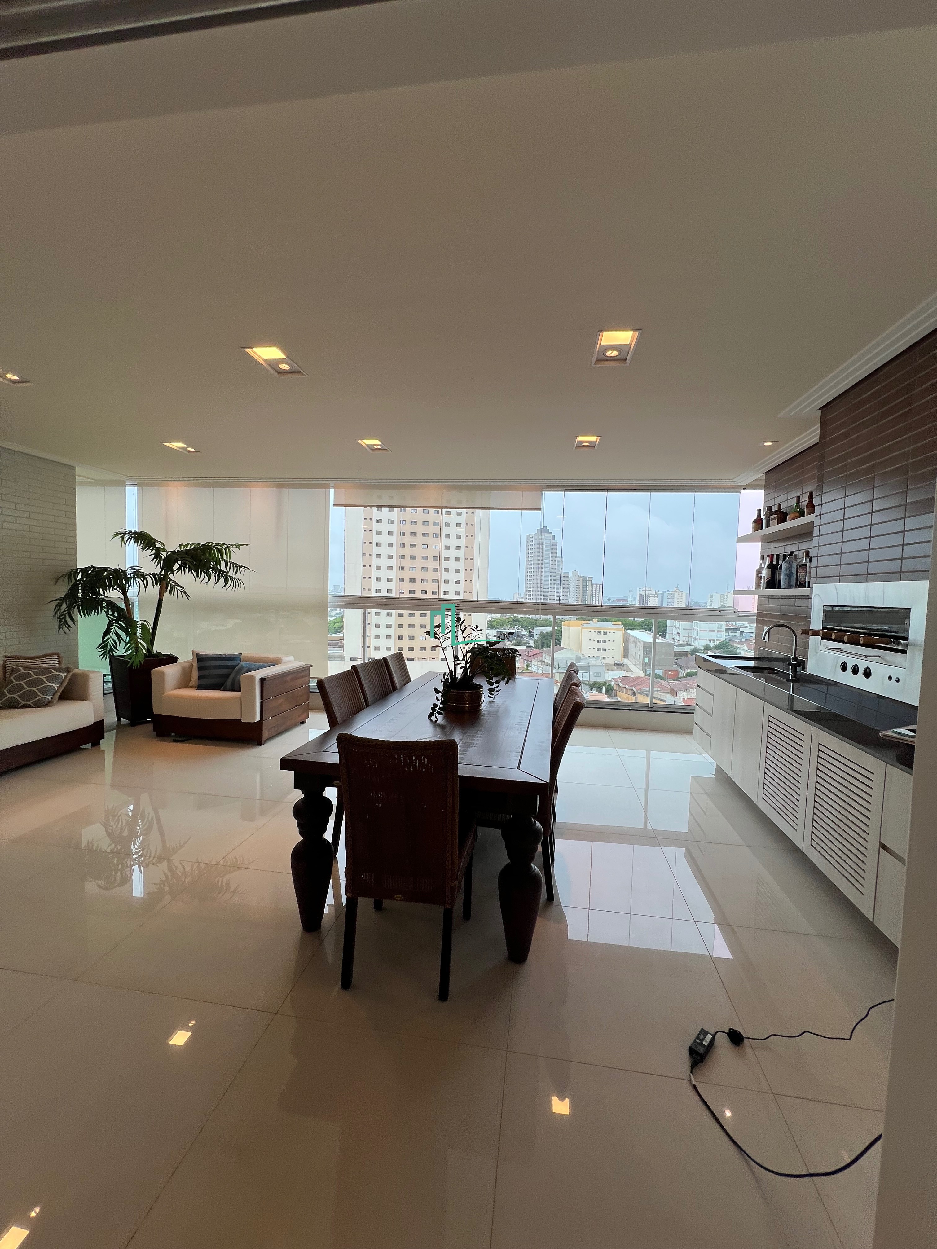 APARTAMENTO DE ALTISSIMO PADRÃO NO EDIFÍCIO CLIMENE NOVELINO EM REGIÃO CENTRAL DA CIDADE - No bairro Cidade Nova - 285