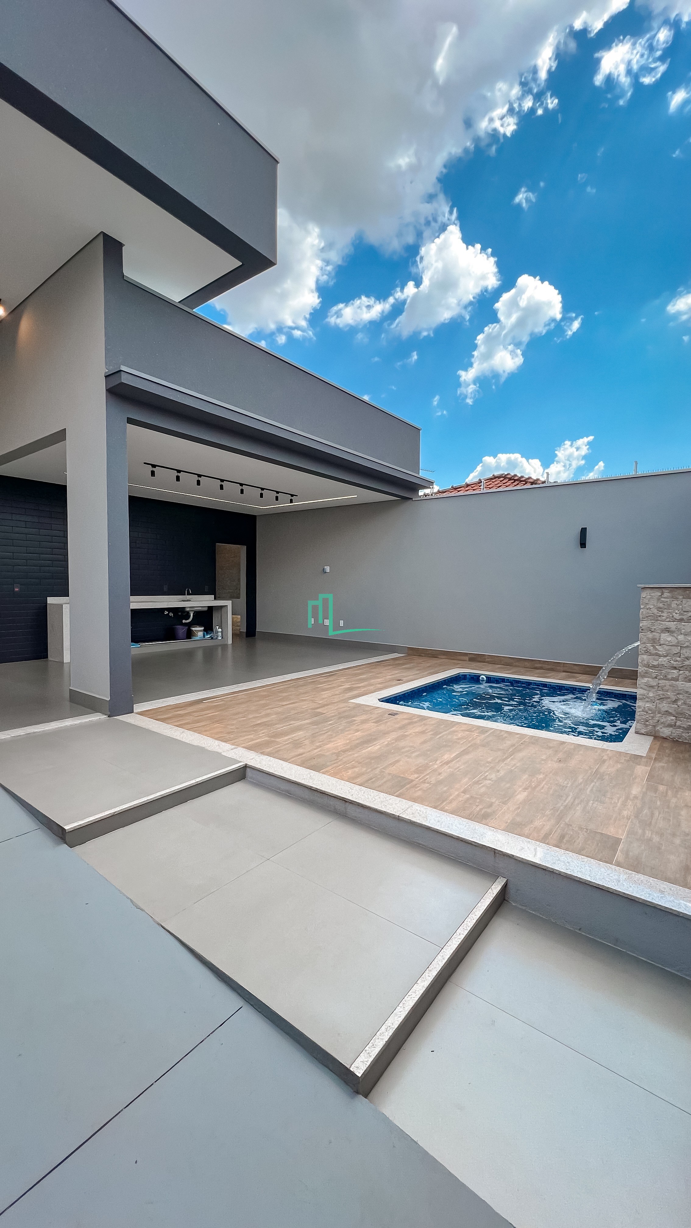 EXCELENTE RESIDÊNCIA NOVA À VENDA NO BAIRRO SÃO JOSÉ - 03 Dormitórios, sendo 02 Suítes - Ampla sala, integrada com a