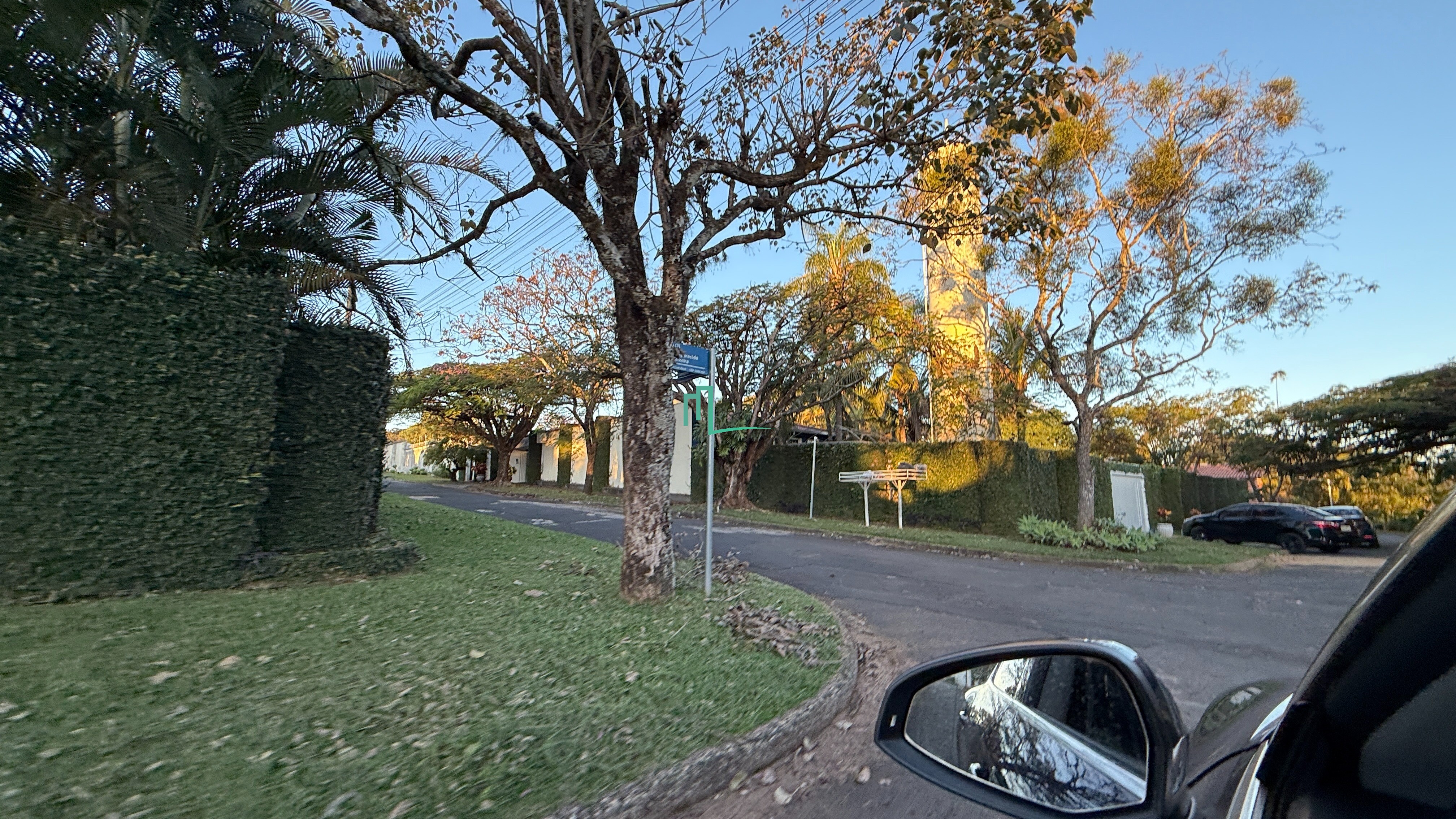 EXCELENTE ÁREA ESCRITURADA DENTRO DE FRANCA NO VALE DA LUA AZUL AO LADO DO AEROPORTO DE FRANCA/SP - 902 metros total - 1