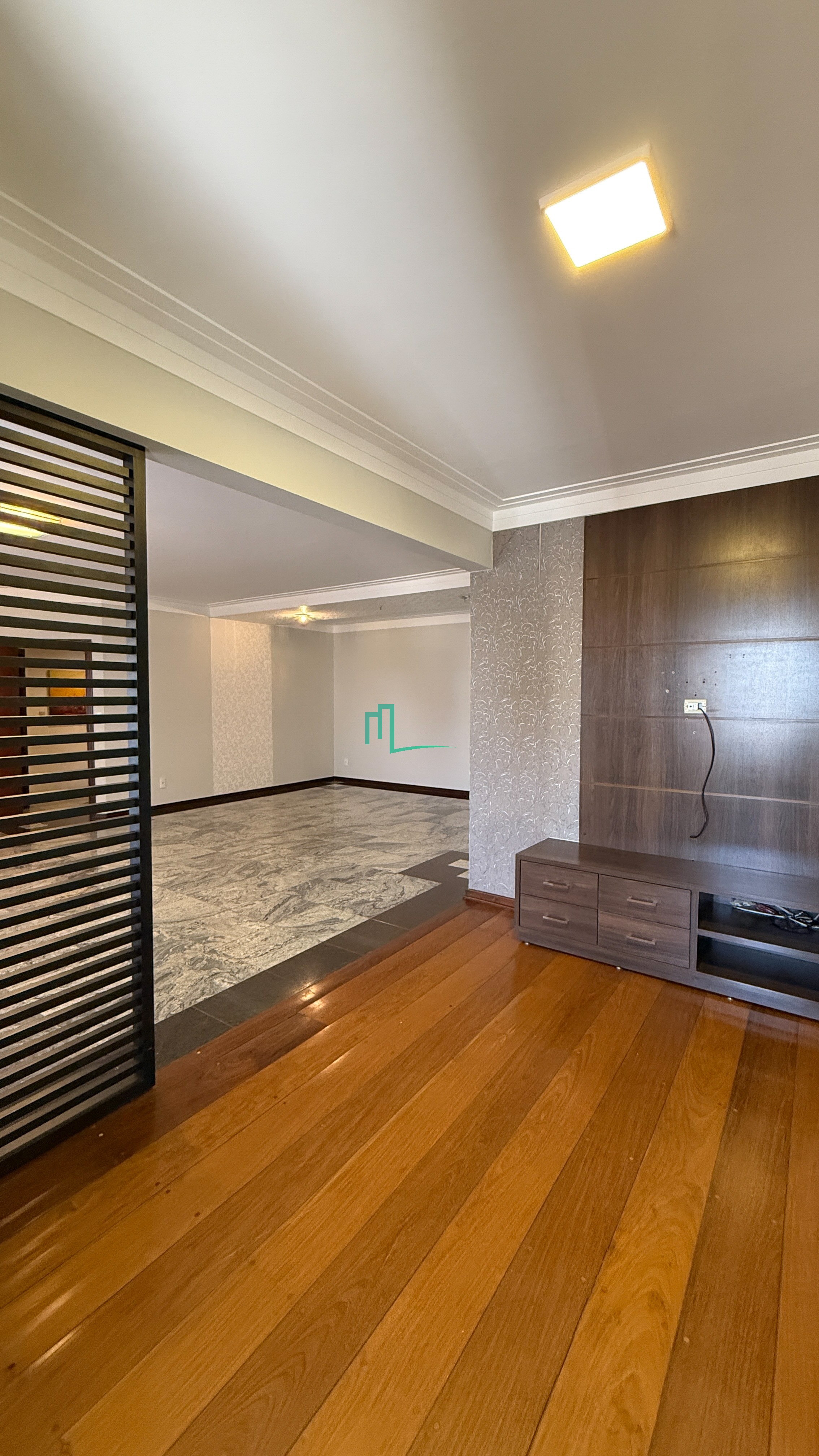 LINDO APARTAMENTO EM ANDAR ALTO DO EDIFÍCIO IBIZA DISPONÍVEL PARA LOCAÇÃO NO CENTRO DE FRANCA/SP — foto 3