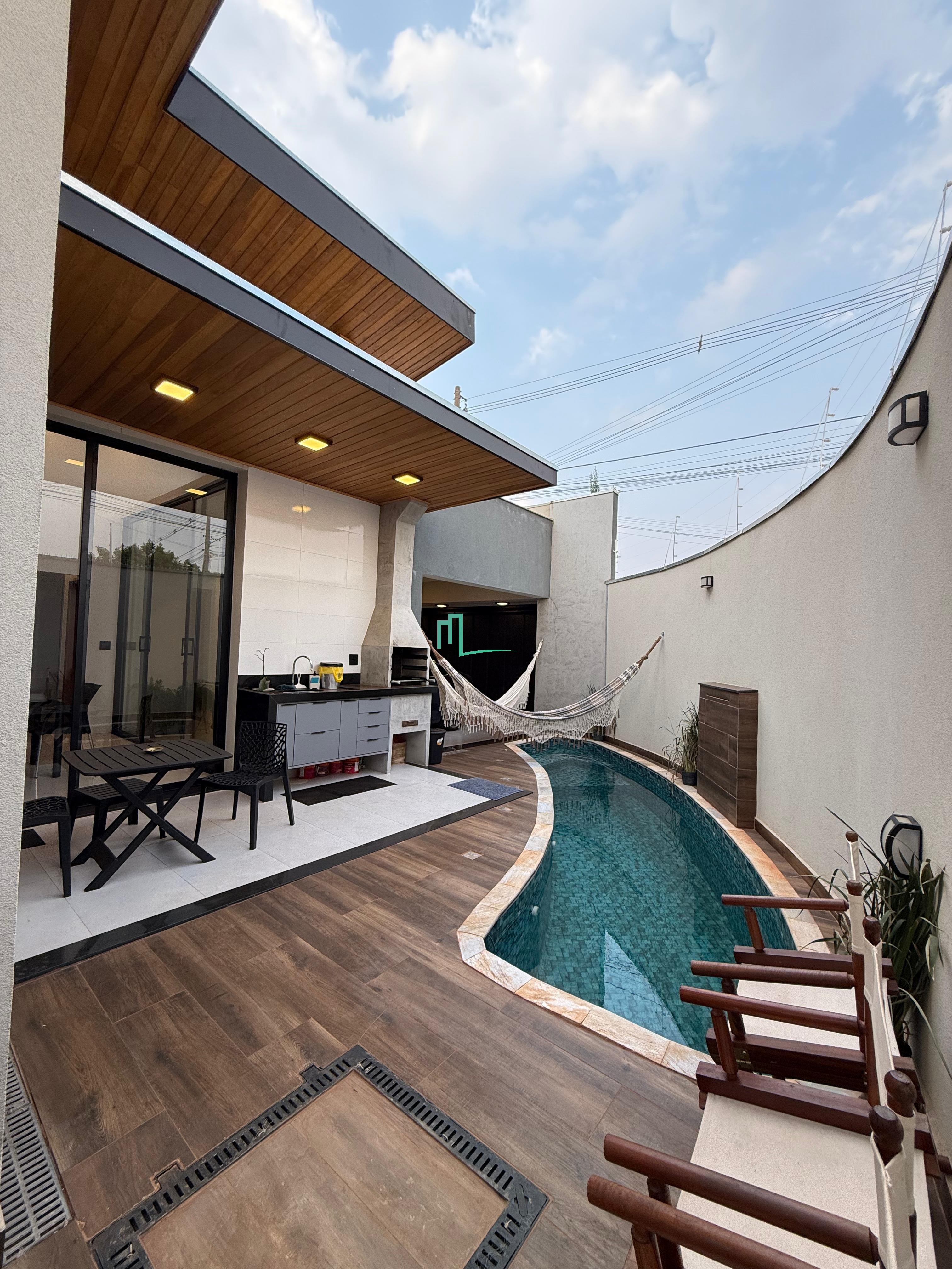 LINDA RESIDÊNCIA DE ALTO PADRÃO COM PISCINA DISPONIVEL PARÀ VENDA NO ESPLANADA PRIMO MENEGHETTI II EM FRANCA/SP - 03 Do