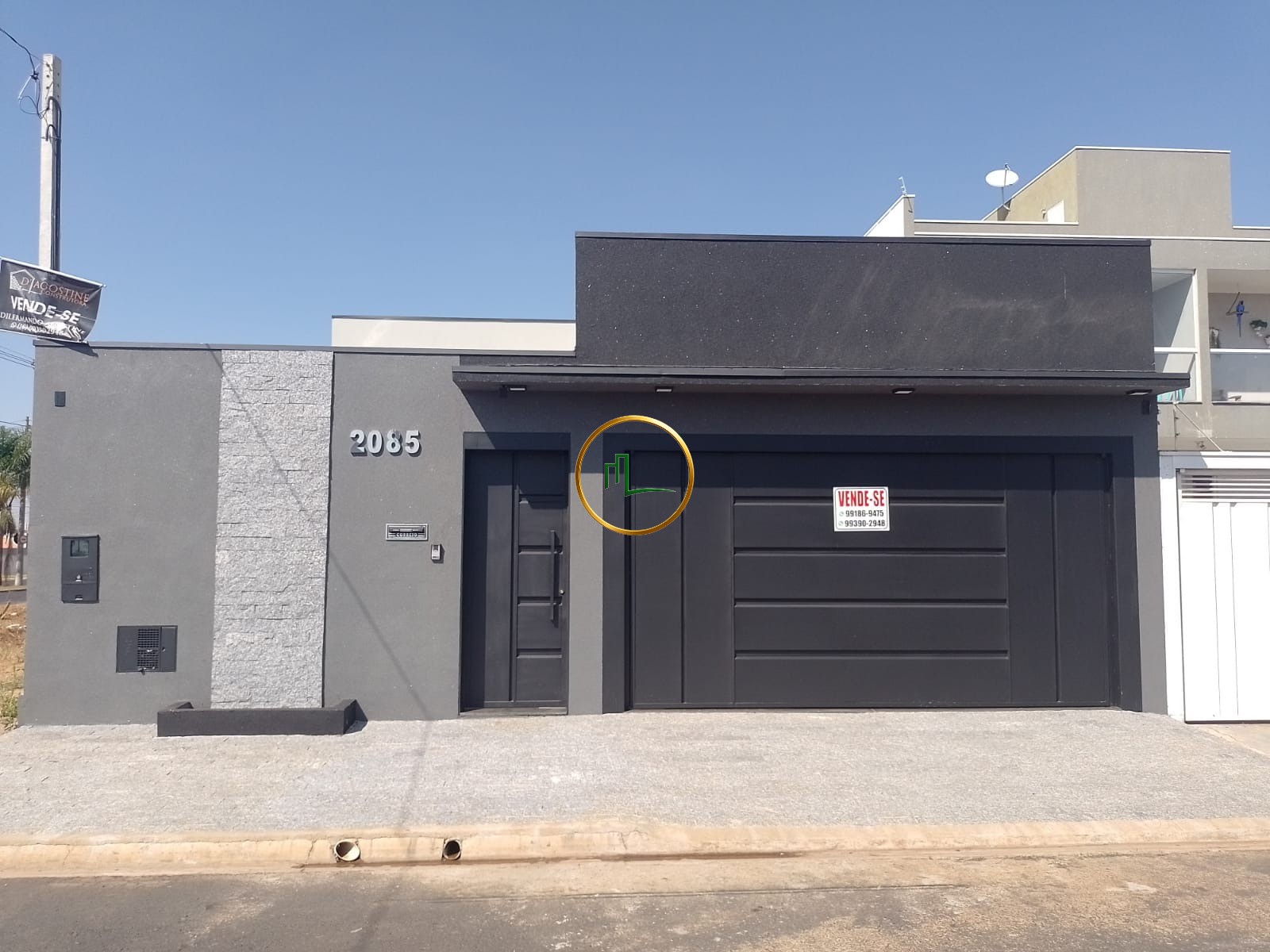 LINDA RESIDÊNCIA DISPONIVEL Á VENDA NO VILLAGIO MUNDO NOVO EM FRANCA-SP  DETALHES DO IMÓVEL:   - 220,00 m² de terreno    — foto 4